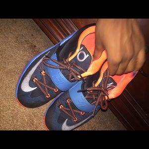 Nike, Kids KD 7 ‘Away’.